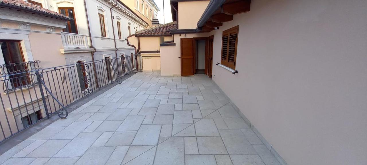 La Terrazza Del Quarto Acomodação com café da manhã LʼAquila Exterior foto